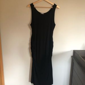 Ingrid & Isabel Black Ribbed Maternity Dress